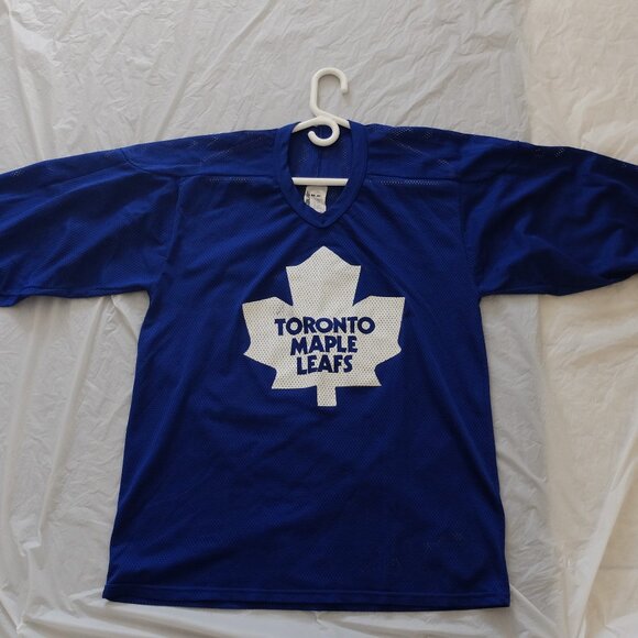 Toronto Maple Leaf Jersey - Picture 1 of 5